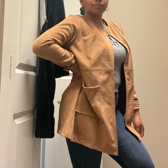 Tan jacket- S - Picture 4 of 4